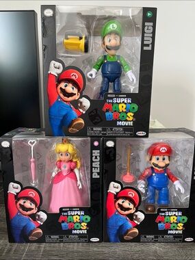 Super Mario Bros. movie 3 figures Luigi Mario Peach